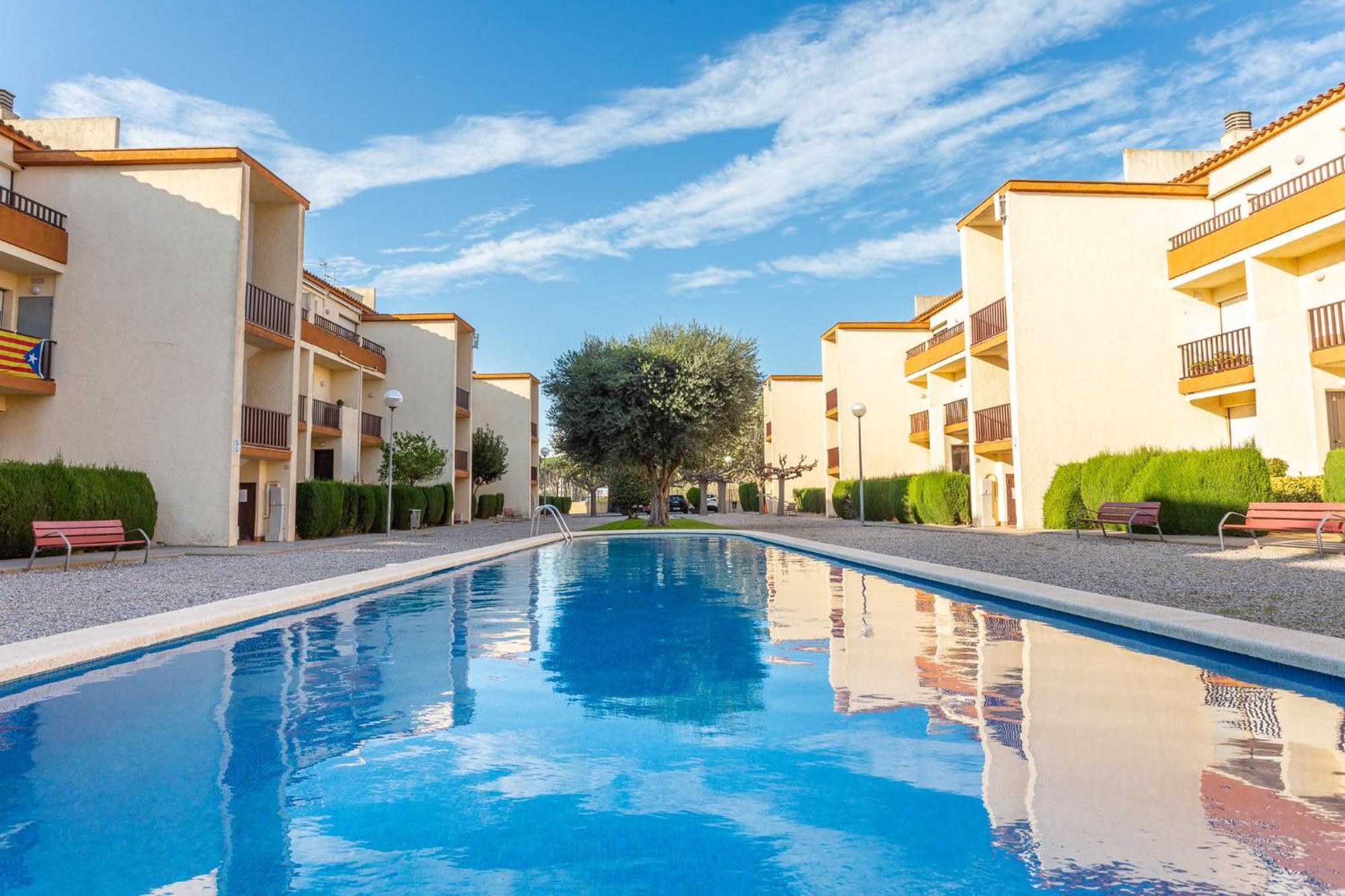 Moli Del Mar Apartment L' Escala Екстериор снимка