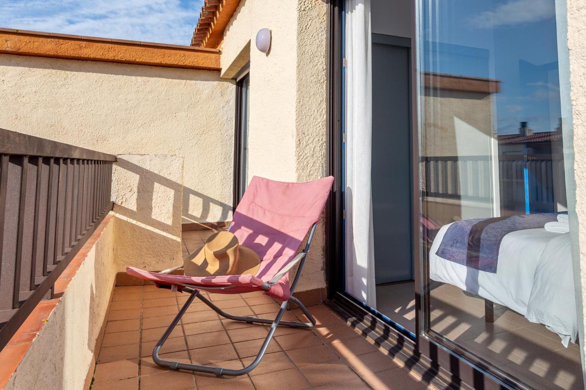 Moli Del Mar Apartment L' Escala Екстериор снимка
